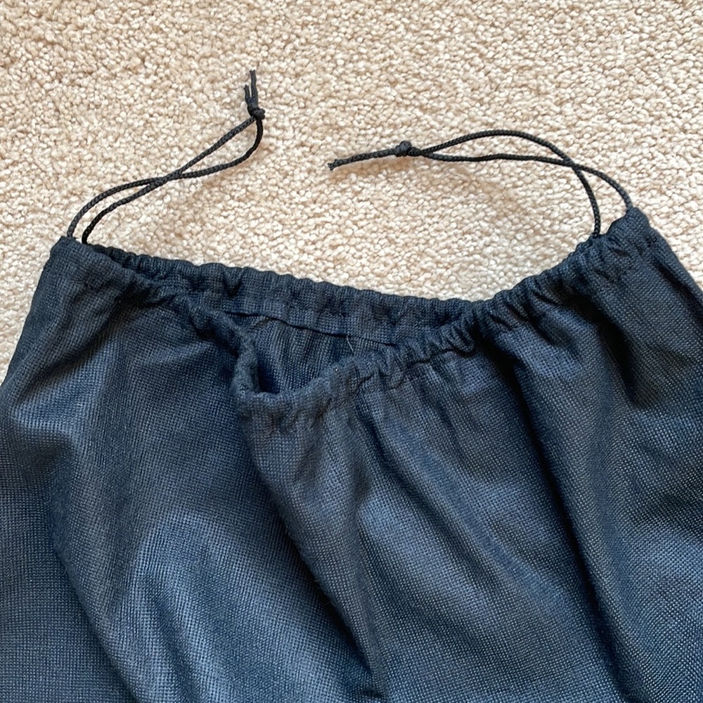TUMI Drawstring Black Dust Bag - Picture 3 of 3